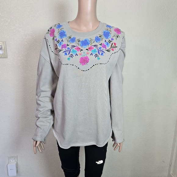 Natural Life Floral Pullover Long Sleeve Top Size Small - Picture 10 of 12